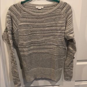 Wool/cashmere sweater